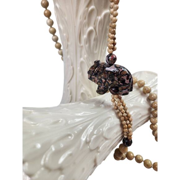 Vintage Pink Spotted Leopard Jasper Carved Elephant Beaded Necklace - Picture 8 of 11